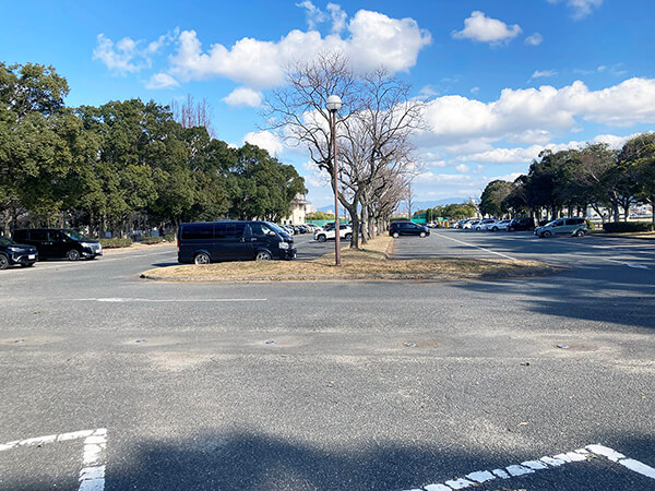 西部運動公園 西側駐車場
